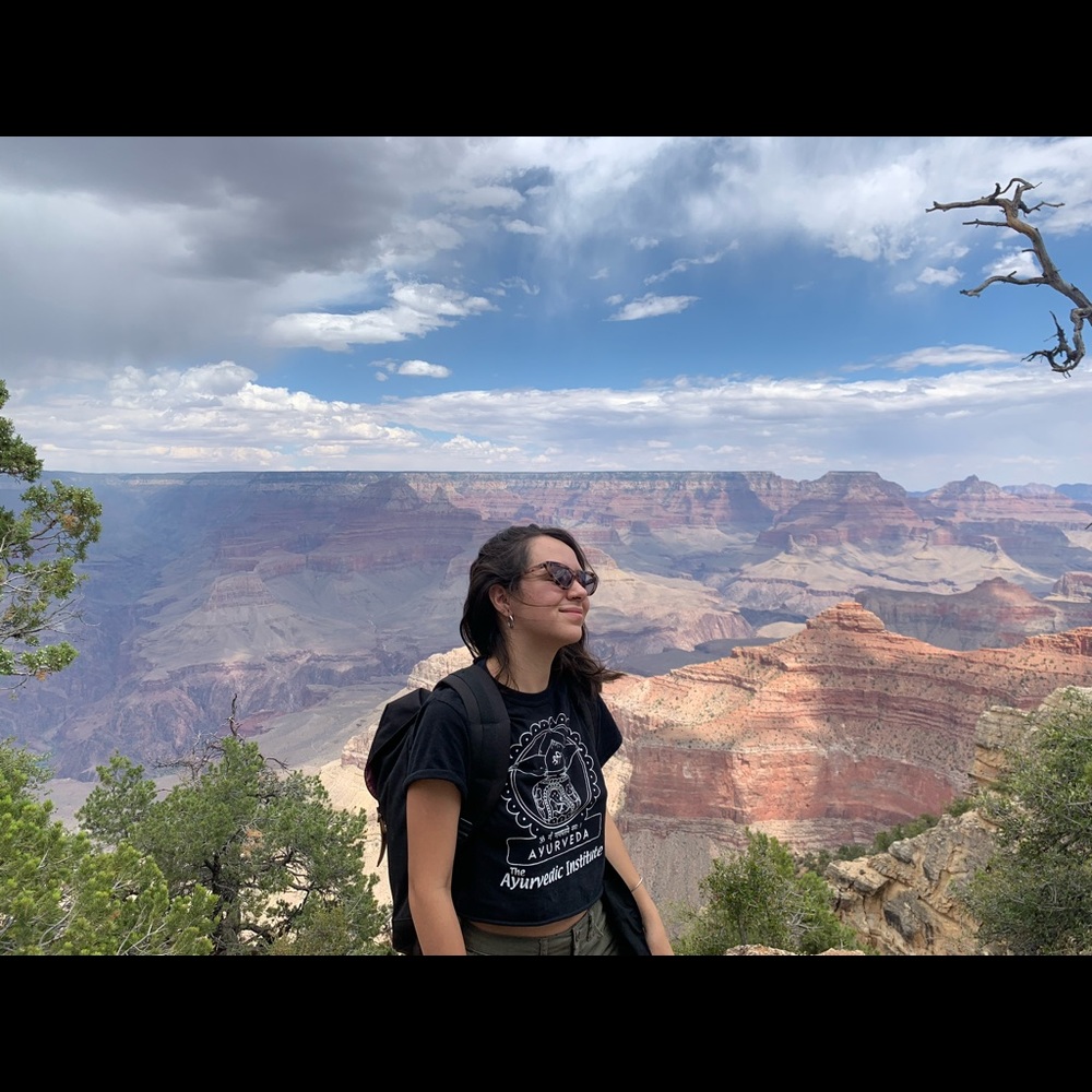 Meet your Posher, Jenifer